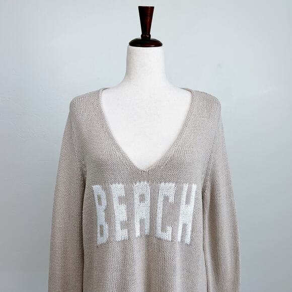Miracle Tan Beach V-Neck Pullover Knit Sweater NWT - Picture 2 of 8